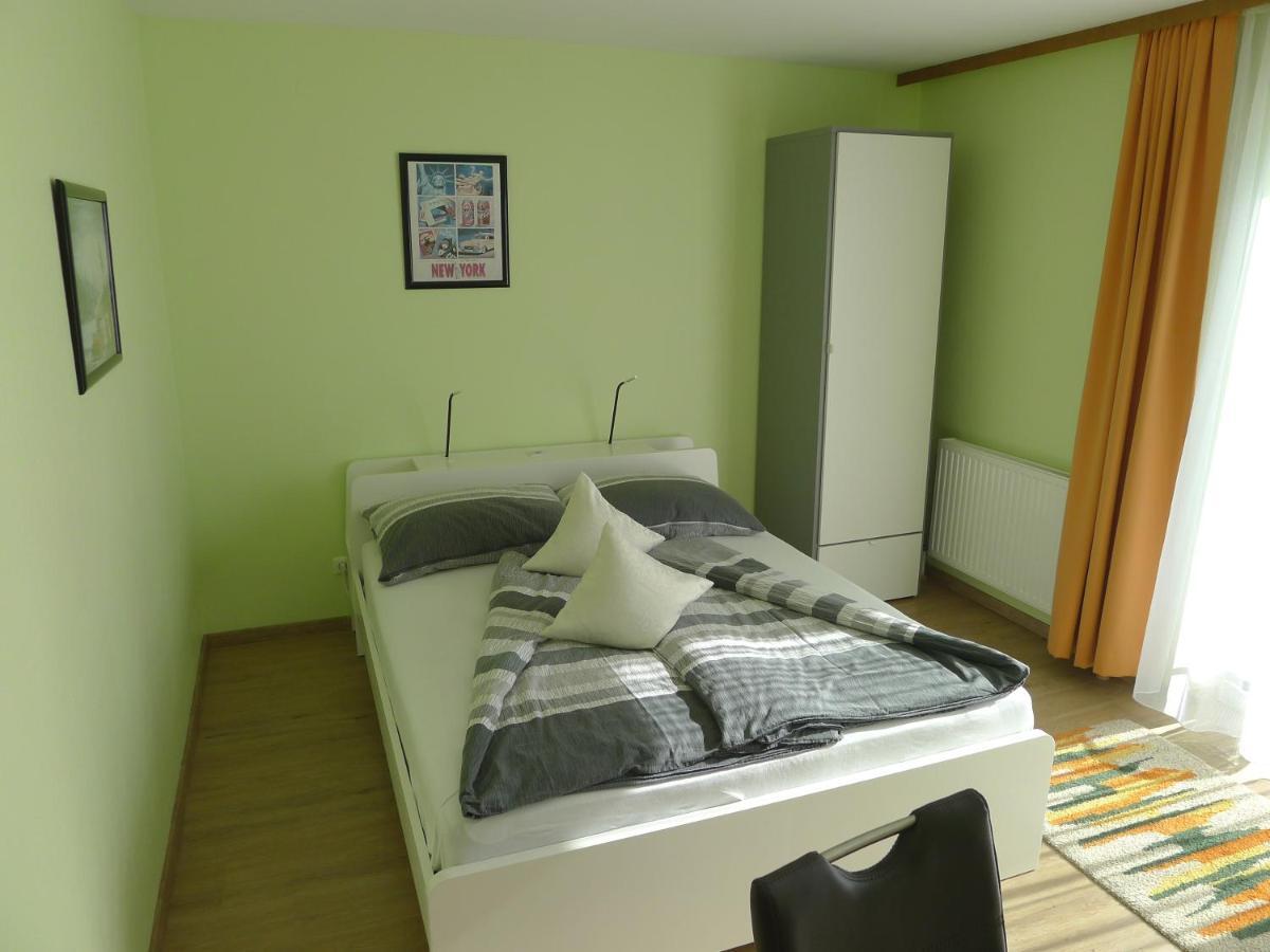 Alpenappartement Claudia Piesendorf Exterior photo